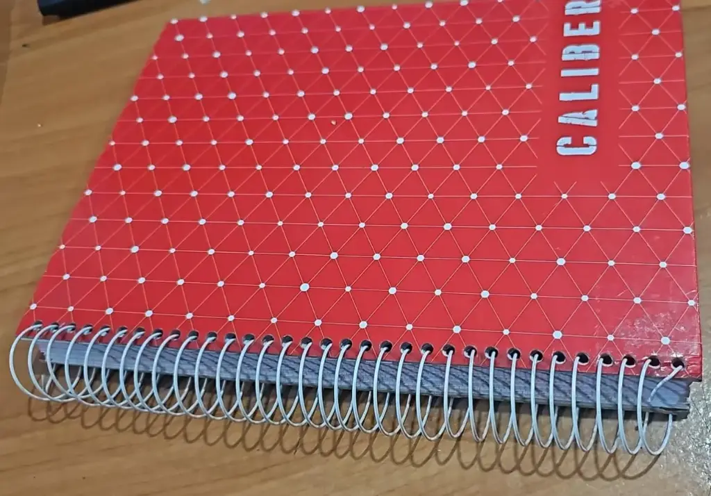 Caliber 240 sheets 12 subject 60g 240 ورقة 12 موضوع