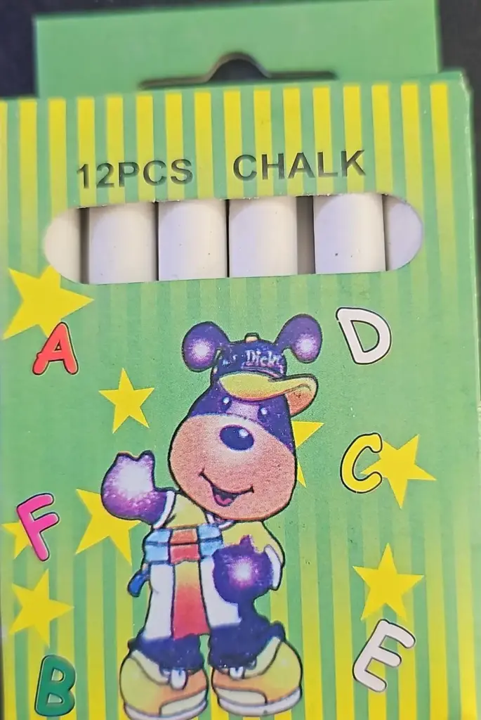 CHALK 12pc علبة طبشور ابيض 