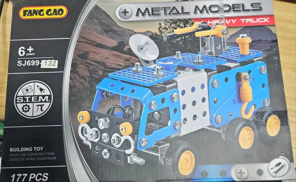 METAL BUILDING 177 PCS 