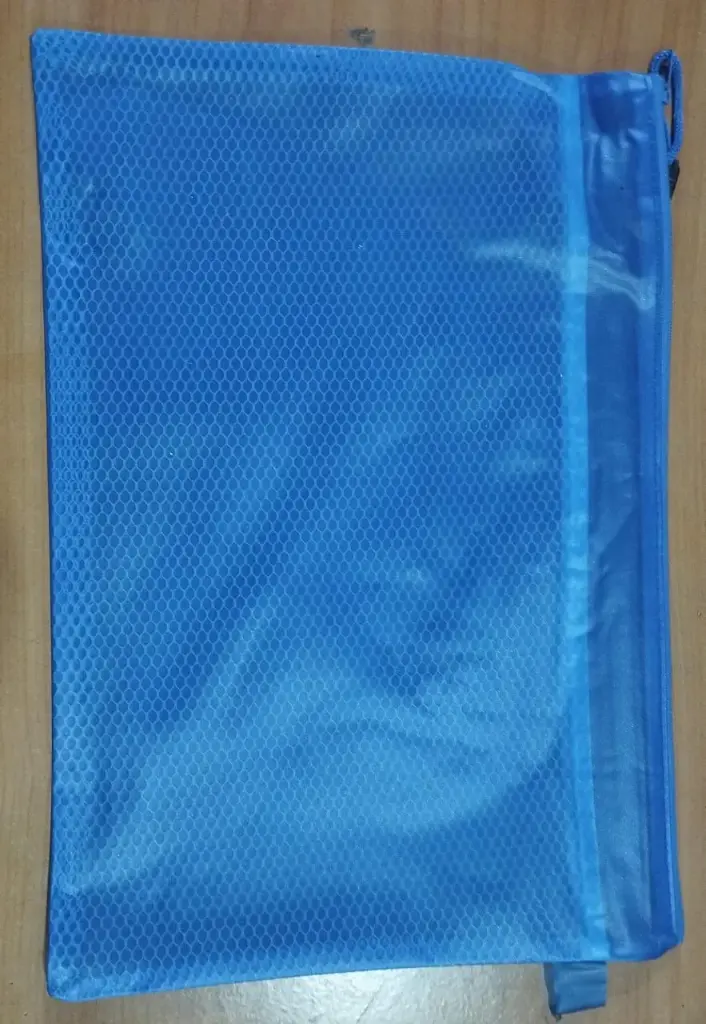 فايل شنطة ملون مع سحاب