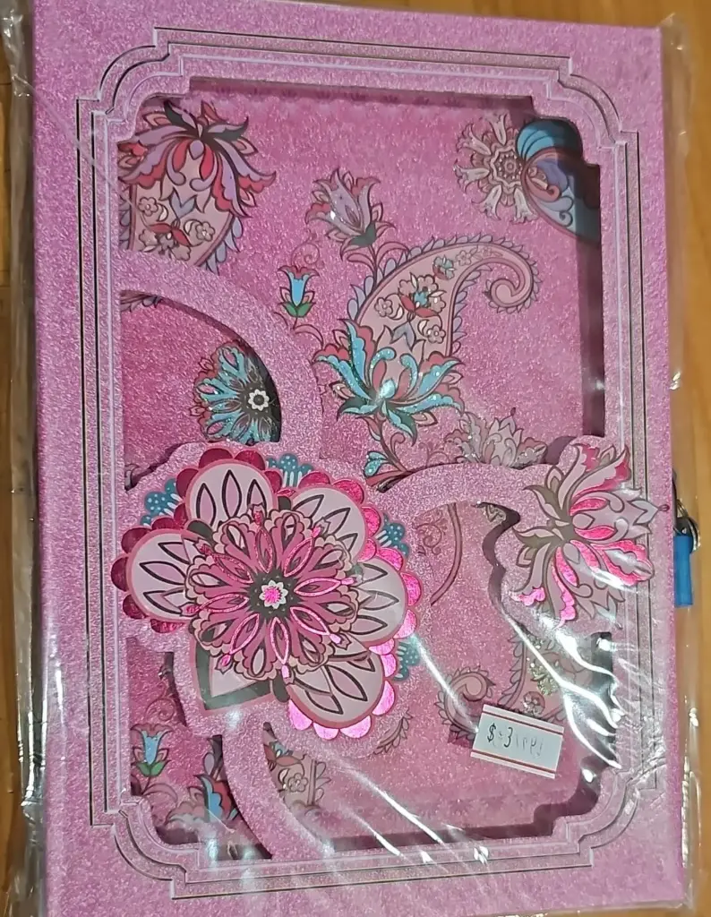 دفتر نوت قفل ملون