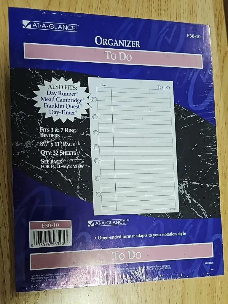 3pc - ورق كلاسير مسطر 32 ورقة 